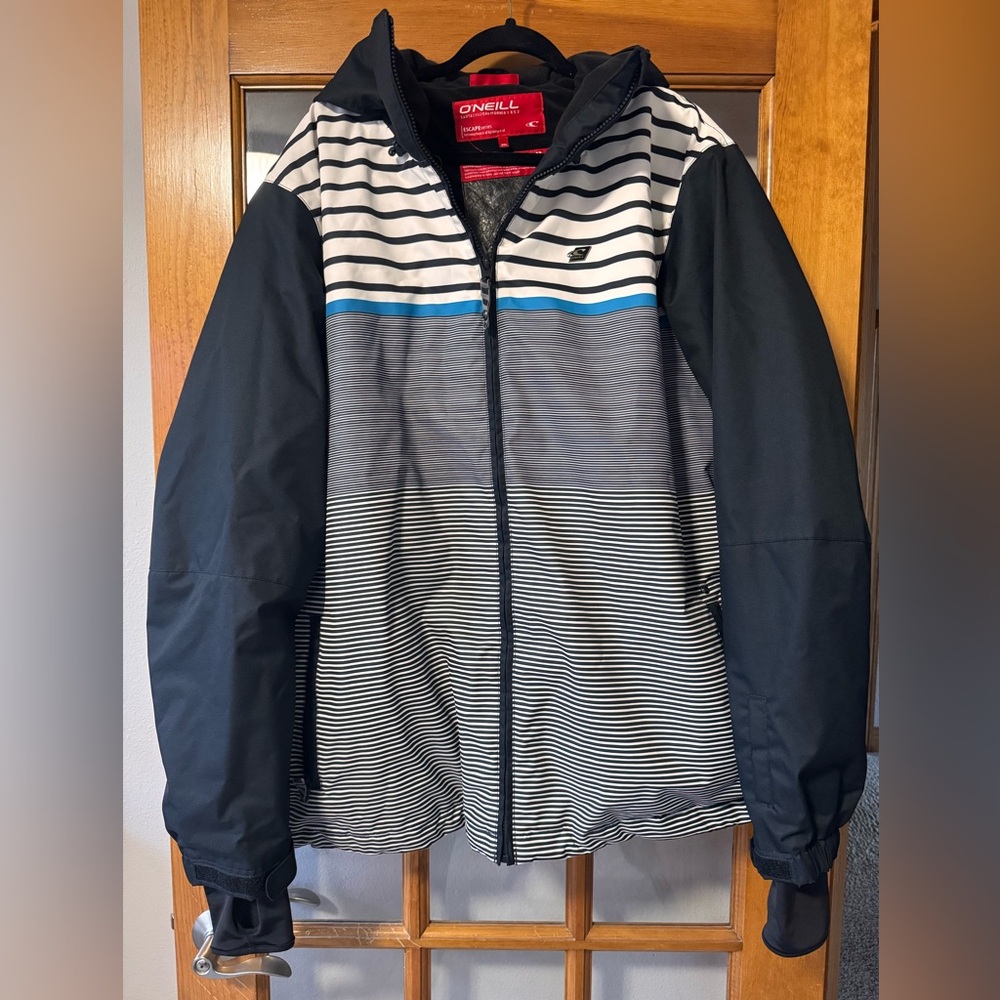 O'Neill Escape Series, Waterproof, 2 Layer Shell, Hooded Ski Coat
